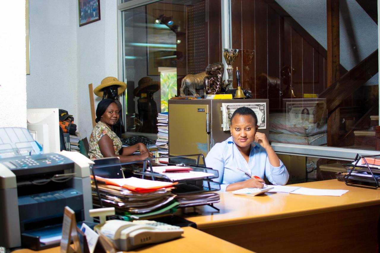 Impala Hotel Arusha Eksteriør billede